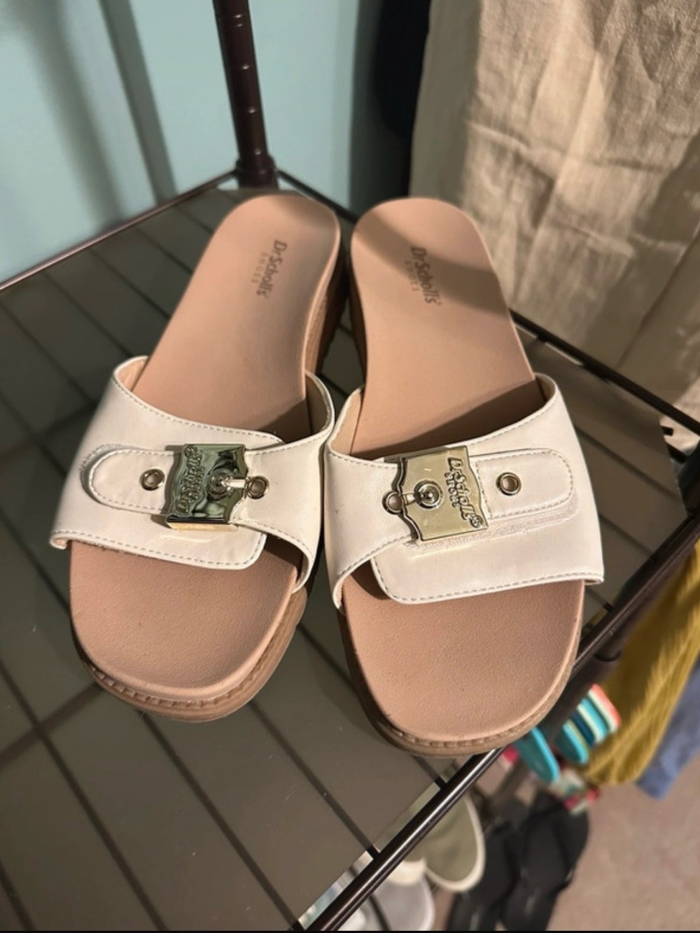 Dr. Scholl's Cream Slide Sandals with Gold Buckle NOWT